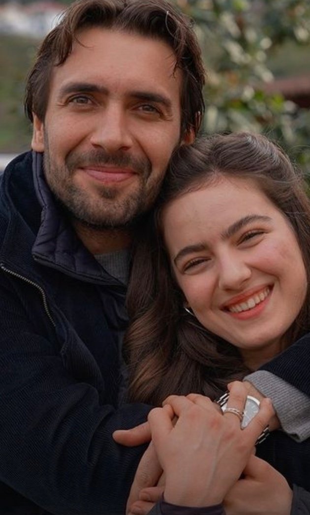 #EsDil 🏔❤️‍🔥🌊 tweet media