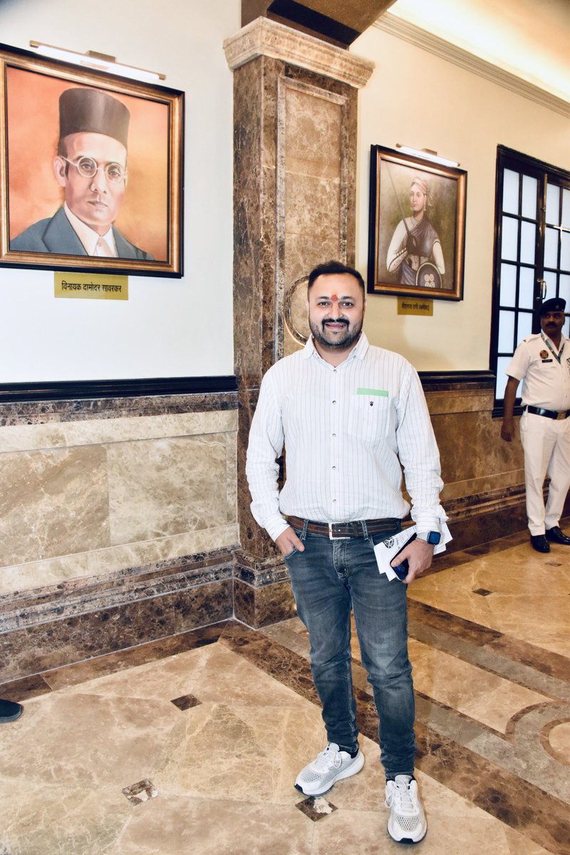 Vineet G 🇮🇳 tweet media