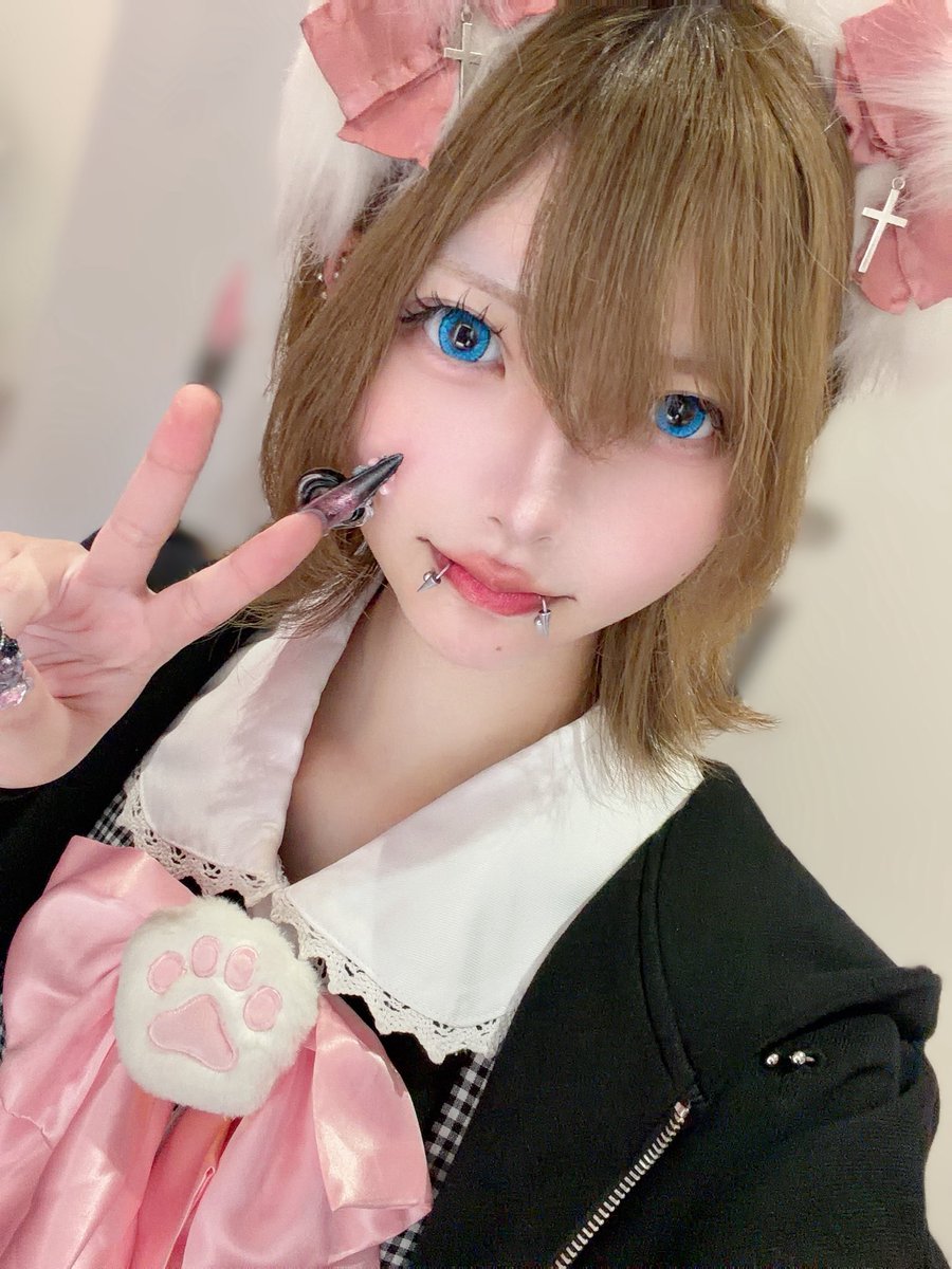 にゃる tweet media