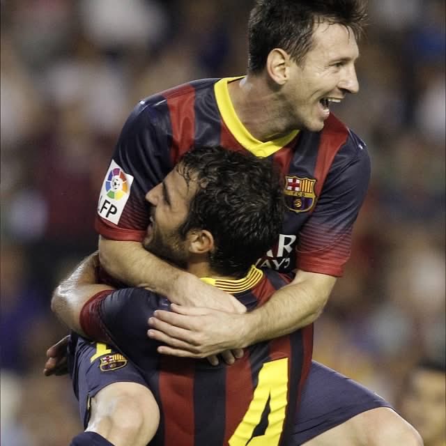 Davmayor08's tweet image. ⚽️ Cesc Fàbregas did it all—and now he’s shaping the next generation 👀
From Globe Soccer recognition to his rise in coaching, his legacy keeps growing 🔥
#Fabregas #Football #Legend #Coaching #Legacy