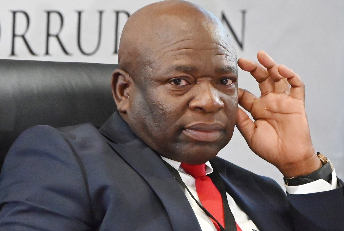 Tau e Tshehadi tweet media