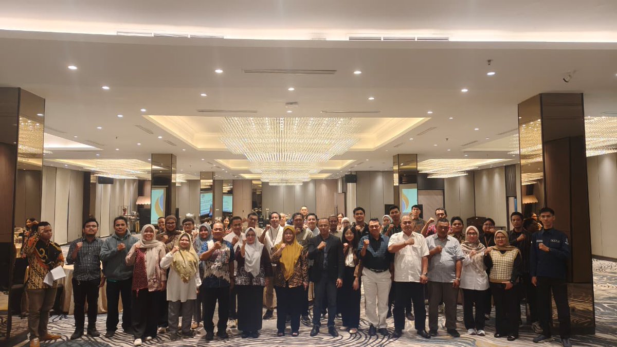 kami_sptj's tweet photo. ** SPTJ Ikuti Pelatihan Pembuatan PKB oleh Kementerian Ketenagakerjaan Republik Indonesia Tahun 2026.

#SPTJBergerak
#SPTJUntukPekerja
#PKB2026
#HubunganIndustrial
#SerikatPekerjaKuat
#KemenakerRI
#PerjuanganPekerja
#SolidaritasPekerja https://t.co/OgDUBw914e