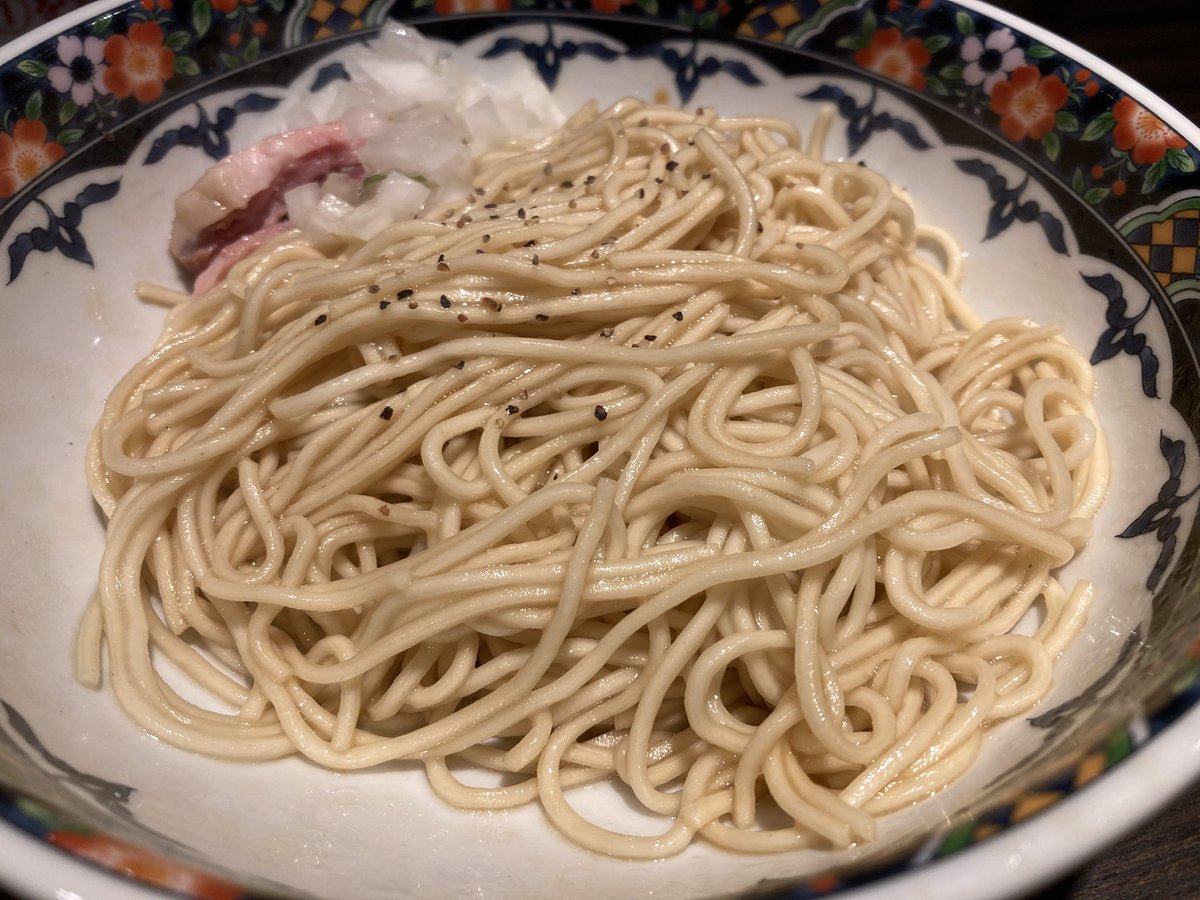 ありあけ tweet media