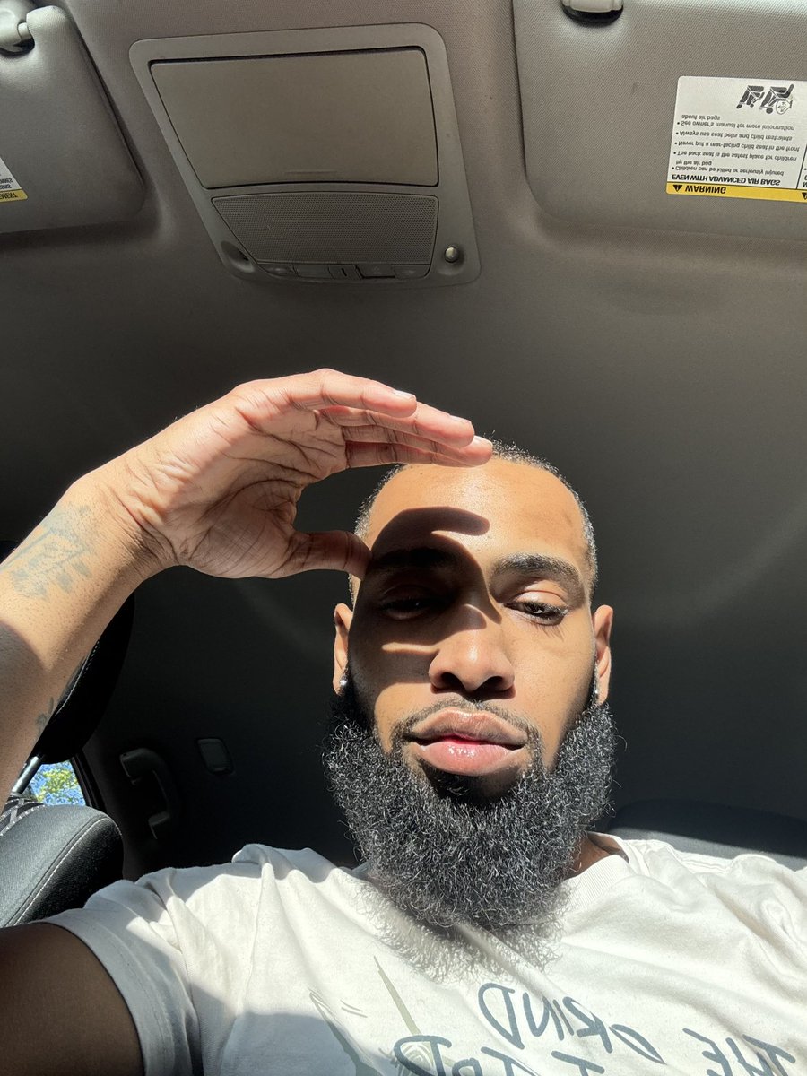 Aaron tweet media