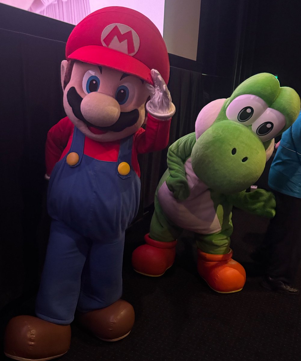 tpak0625's tweet photo. 昨日なんばのマリオシアターへ
行ってきた🍄✨

マリオとヨッシーがお出迎え
してくれた☺️

本編もめっちゃ面白かった❣️

#映画スーパーマリオギャラクシー https://t.co/C2jd0HorOB