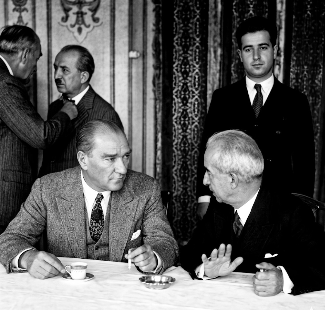 #AtatürkDiyorKi 
Ne mutlu Türk'üm diyene 🇹🇷🫡