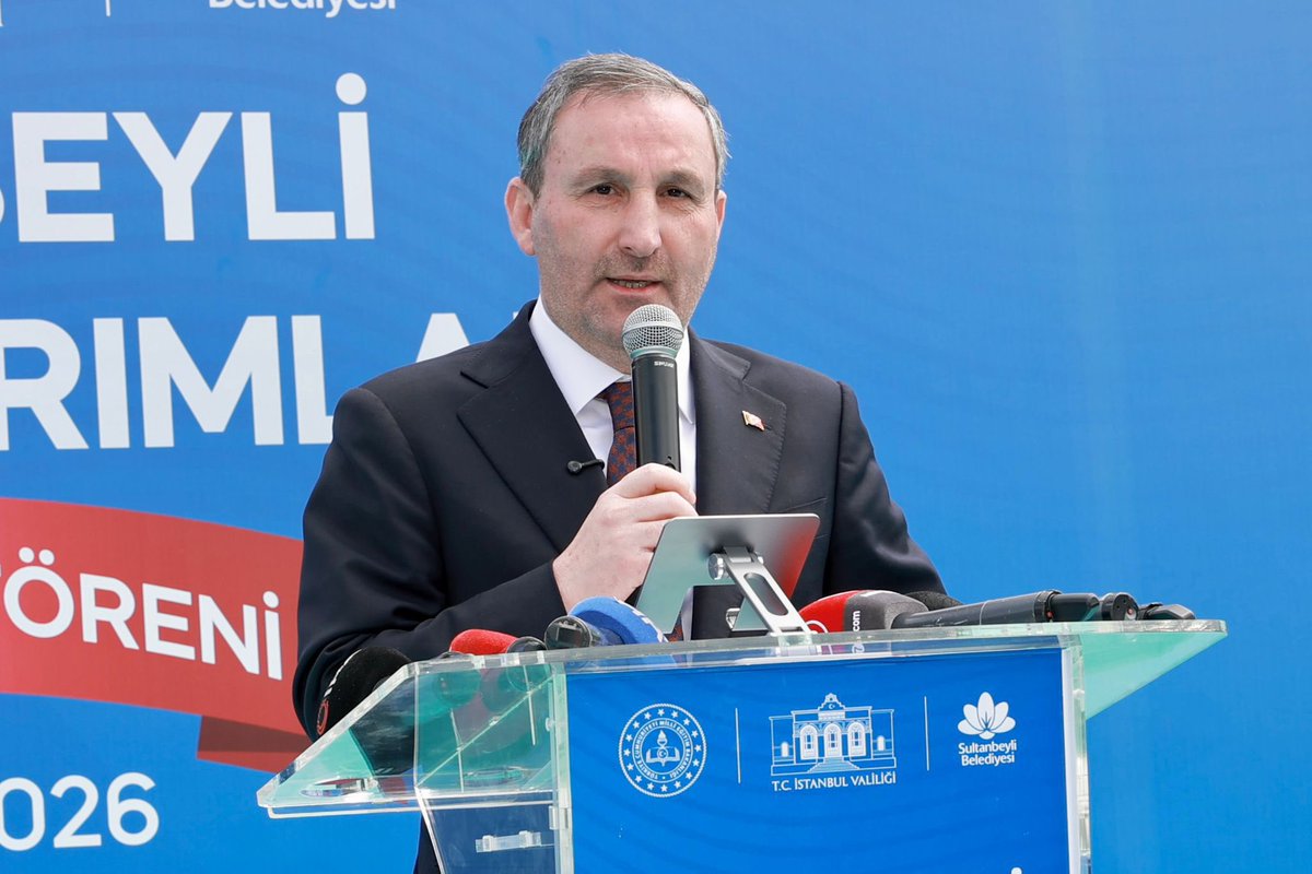 alitombastr's tweet photo. Sultanbeyli Eğitim Yatırımları Temel Atma Törenimizi büyük bir coşkuyla gerçekleştirdik. 

🏫 Mehmet Akif İlkokulu
🏫 Mehmet Akif Ortaokulu
🏫 Akşemsettin İlkokulu

32 derslikli 3 yeni okulumuz ile;
çocuklarımızı daha donanımlı eğitim imkanlarıyla buluşturuyor, geleceğimize güçlü bir yatırım yapıyoruz. 📚 

Bu özel günde bizleri yalnız bırakmayan Valimiz Sn. Davut Gül, İl Başkanımız Sn. Abdullah Özdemir, Kaymakamımız Sn. Kemal Şahin ve tüm misafirlerimize katılımları ve destekleri için canıgönülden teşekkür ediyorum. 

 Sultanbeyli’mize hayırlı olsun.