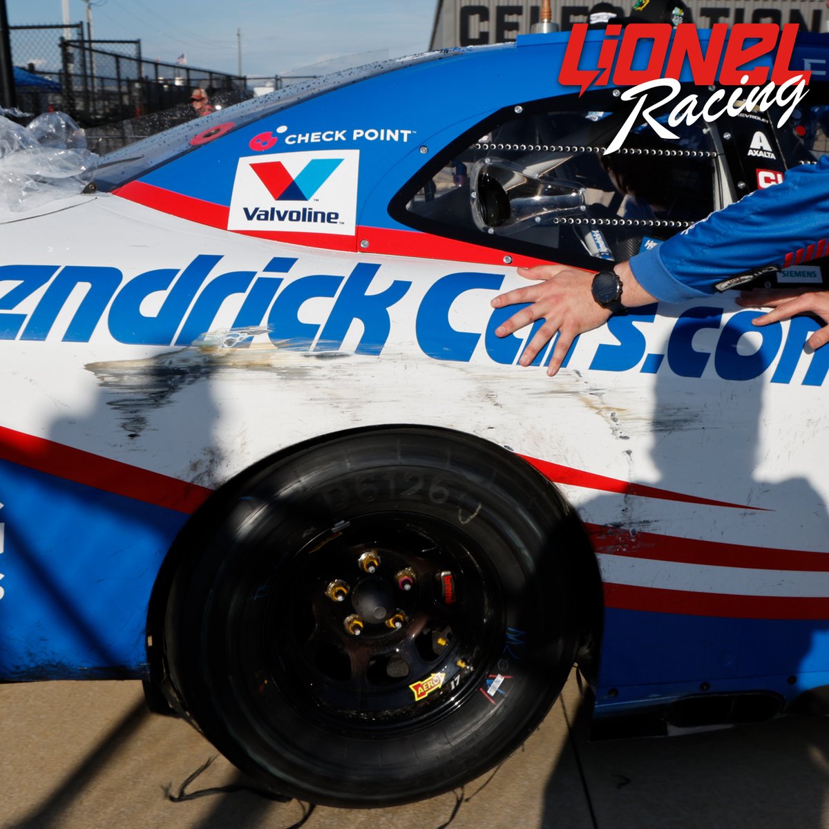Lionel Racing tweet media