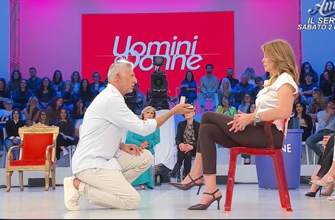 francinuvola's tweet photo. non potrei vivere senza questo programma https://t.co/pibEoAAra8
