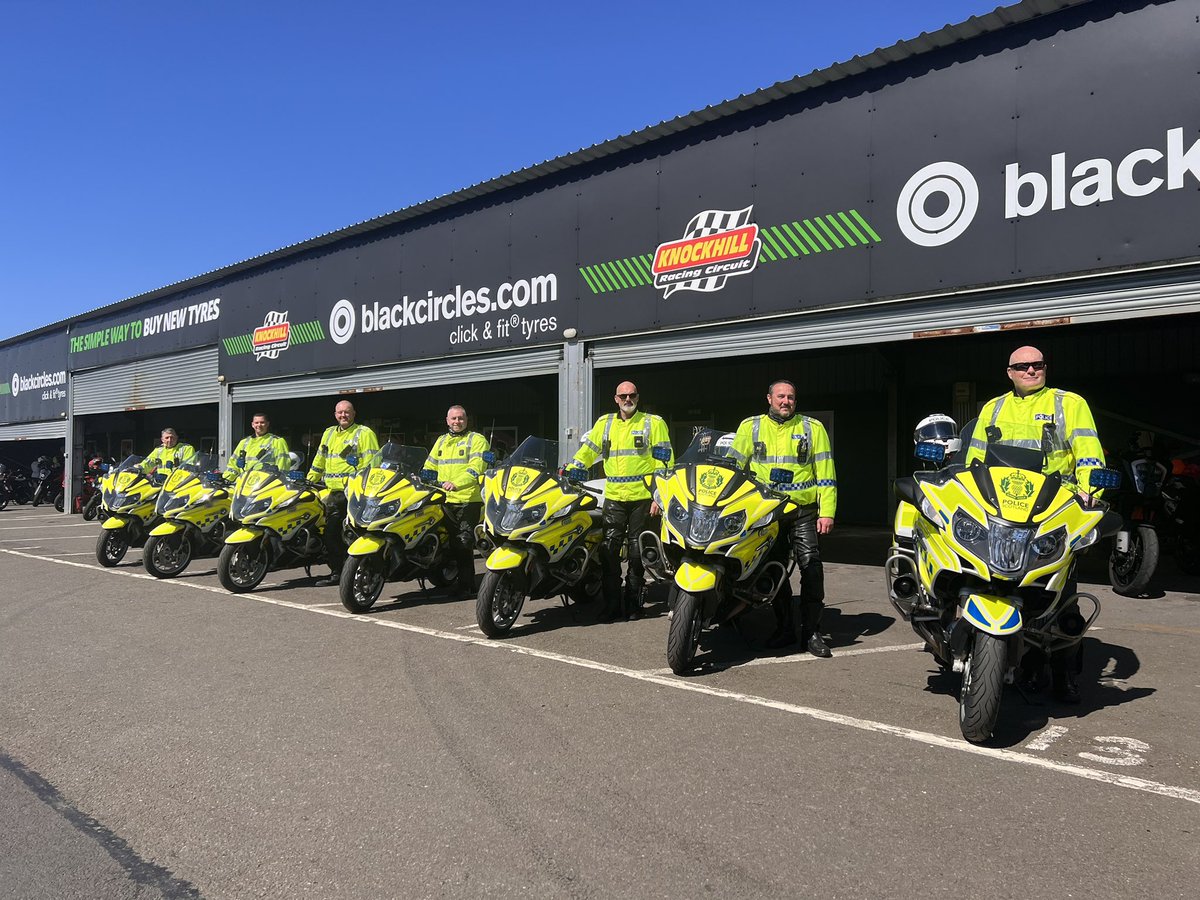 krcircuit's tweet photo. Police Scotland on track! 

IAM RoadSmart, in partnership with Transport Scotland and Police Scotland, ran their first "Dust Off Your Leathers" event today - designed to help riders refresh and develop their riding skills.

To find out more, check out https://t.co/iis3EdCh2g https://t.co/DqBQvh9plb