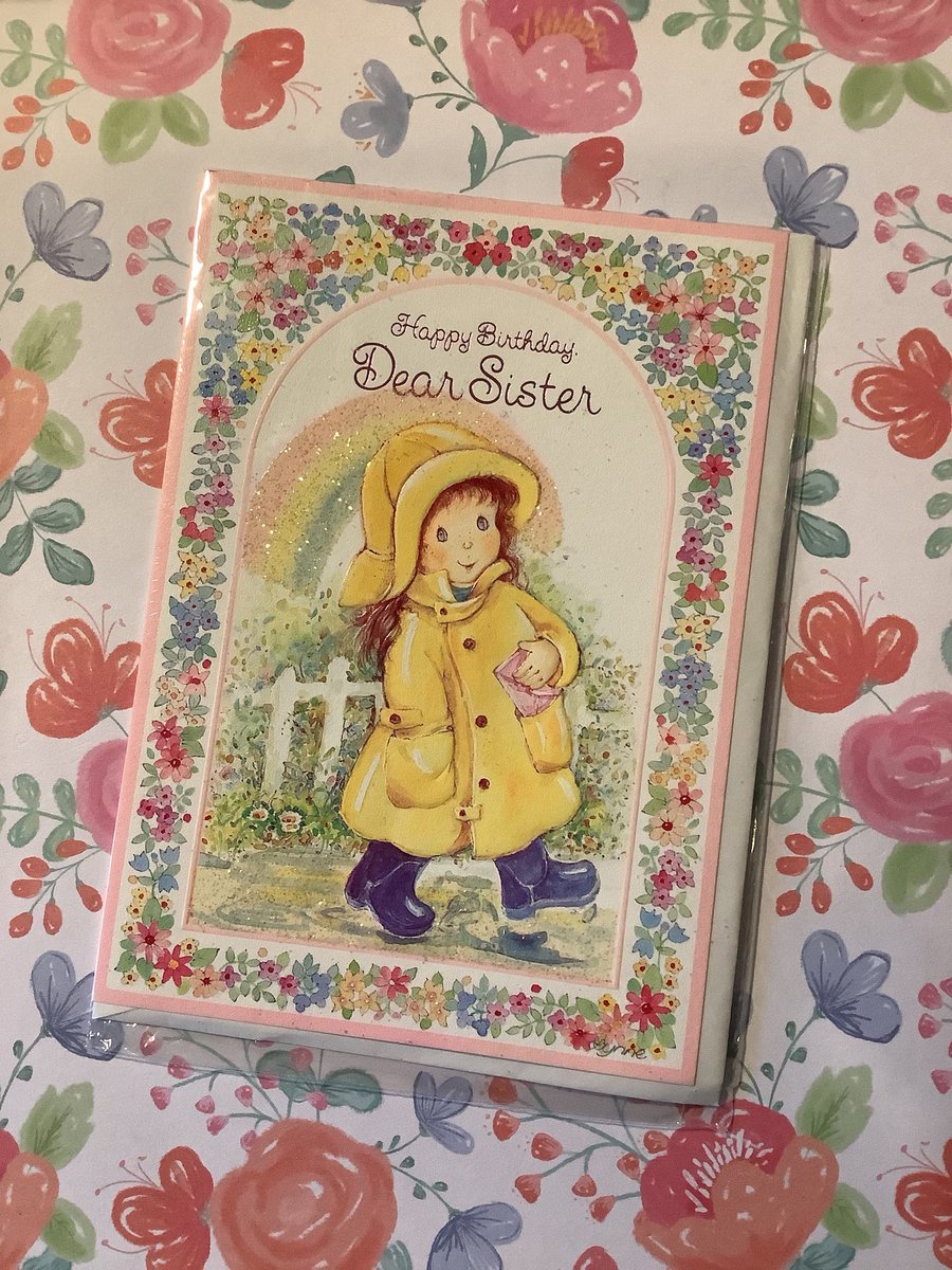 WatsonsVintage's tweet image. JUST £3.50 EACH (+P&amp;amp;P)!!! Your #Sister will LOVE it! RARE Circa 1980s Vintage/Retro 'Happy Birthday Dear Sister' - Super Cute Little Girl &amp;amp; Glittery Rainbow Design - Vintage/Retro Loving Sister etsy.me/4t2Fjnt via @Etsy #VintageCards #BirthdayCards #80snostalgia #Rainbow