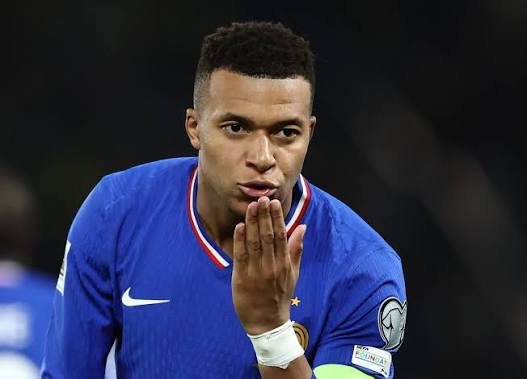 BAR 🧢 tweet media