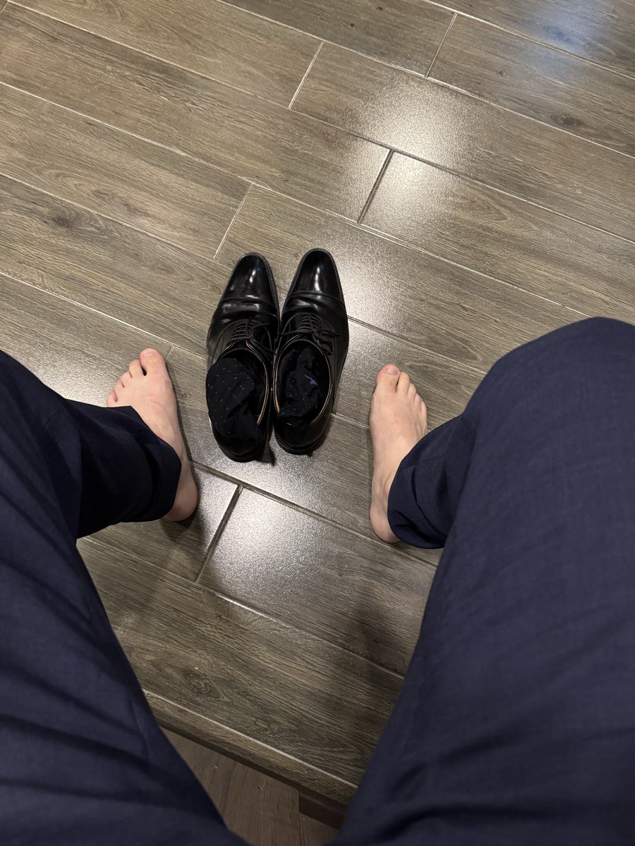 Socksman Suit tweet media
