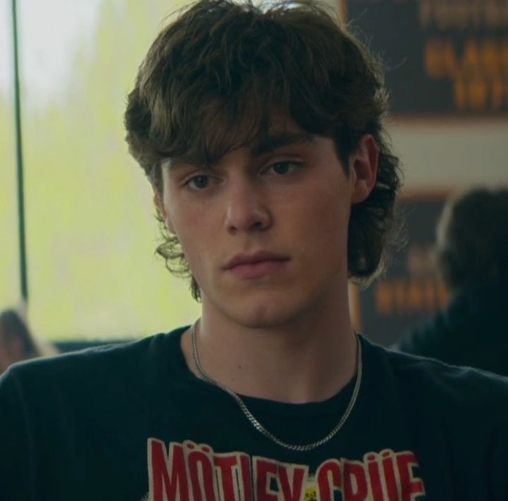 капитан tweet media