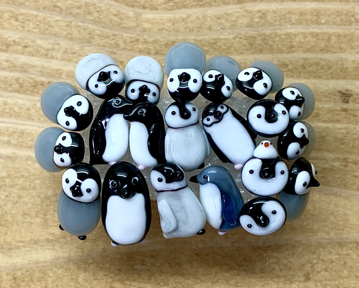 ピアス集合体』 ・「新宿ペンギンバザール」 ・個展 「鳥百景~手のひら