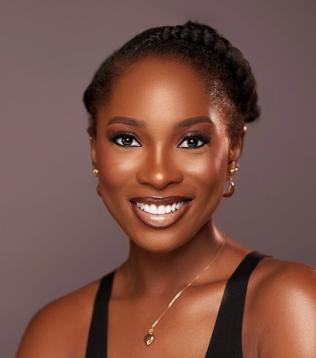 Peace Ighodaro💛 tweet media