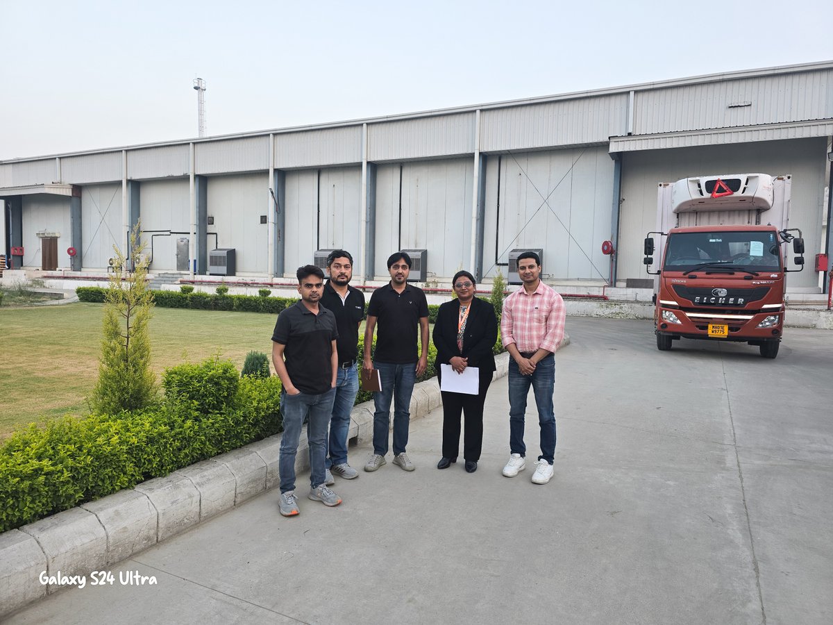 Sattvikcert's tweet image. Consistency speaks louder than words! 🌱
Zippy Edible Products, has successfully achieved their 3rd Sattvik renewal.

Special thanks to Ms. Anjali Aggarwal for a well-executed audit.
#SattvikAudits #FoodSafety #QualityAssurance #ZippyEdibleProducts #SattvikHaiToShuddhHai