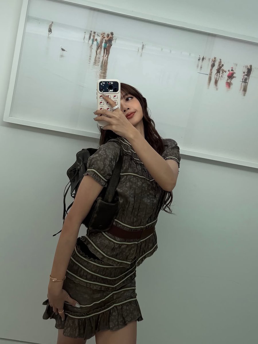 LISA FRANCE NATION 🇫🇷 tweet media