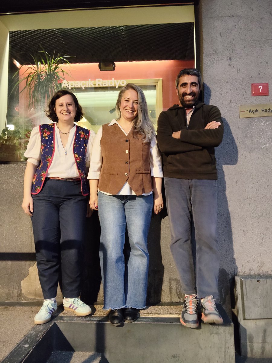 kopukbaglar's tweet photo. Doğa ne zaman “doğa” olmaktan çıkıp kayıt altına alınan, sınıflandırılan ve sergilenen bir bilgi nesnesine dönüşür?

Kopuk Bağlar’da bu hafta @nurcinileri ile Merzifon Anadolu Koleji ve Robert Koleji doğa tarihi müzelerini konuşuyoruz.

Yarın 14.00’te @acikradyo’da. https://t.co/GkgfKH2eYx