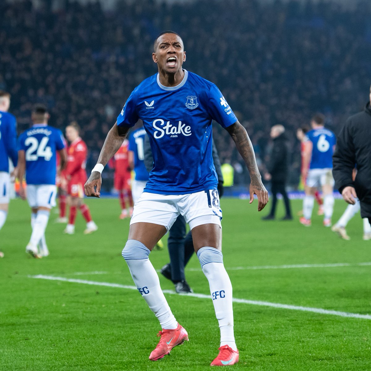 Everton tweet media