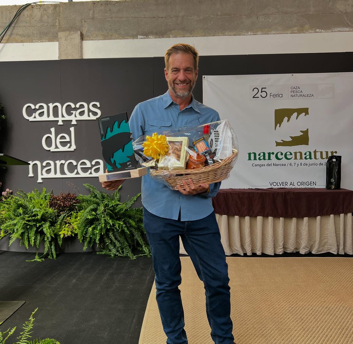 TOUS P@ TOUS - Cangas del Narcea tweet media