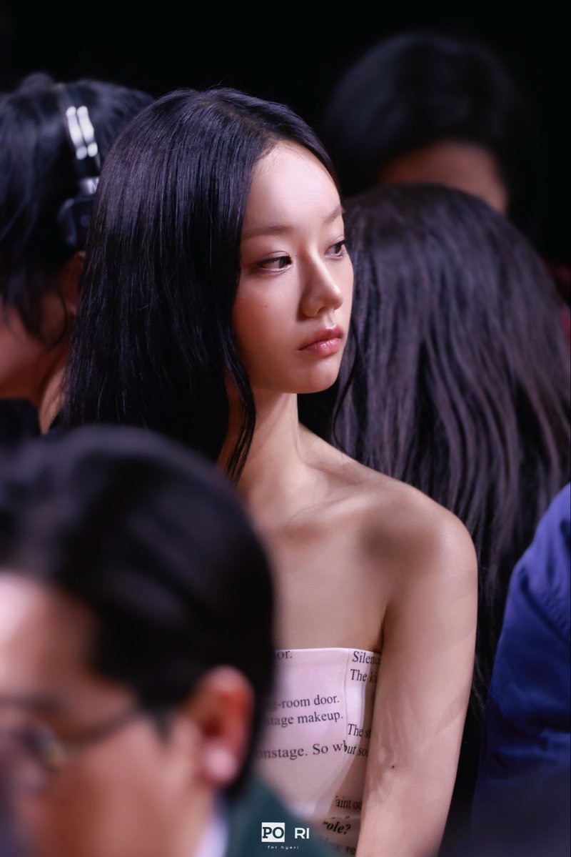 hyeri tweet media