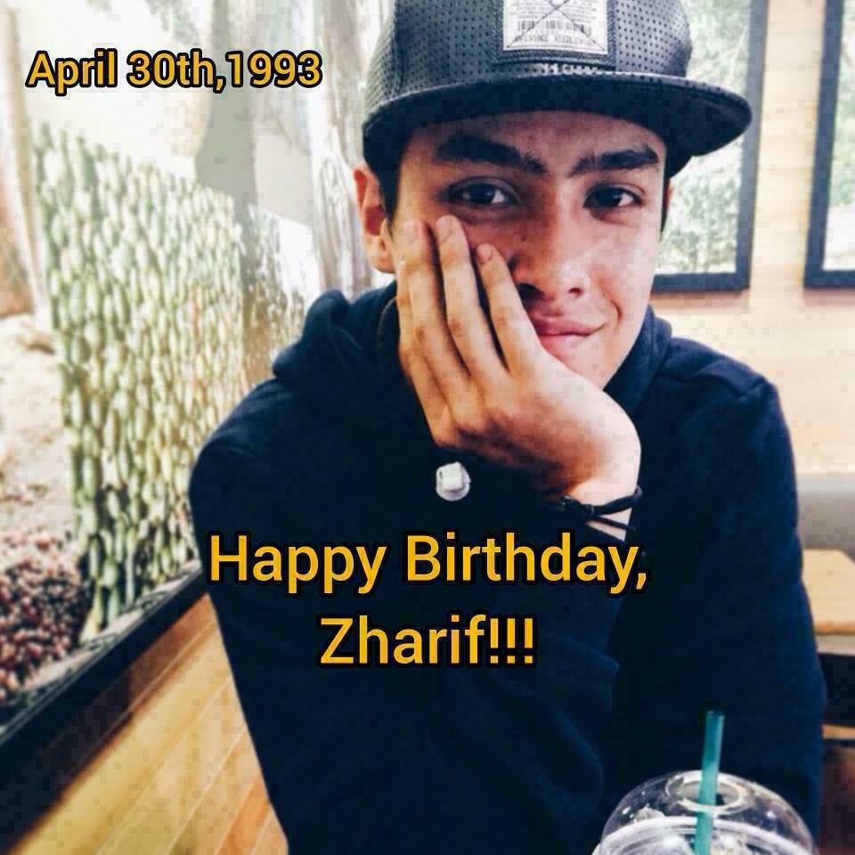 imrandaud261093's tweet photo. Happy 33rd Birthday, @ZharifNewsMPB !!! 🎉🎉🎉🍰🍰🍰🎈🎈🎈🎊🎊🎊🎁🎁🎁🎂🎂🎂 https://t.co/6hWT3dytvP