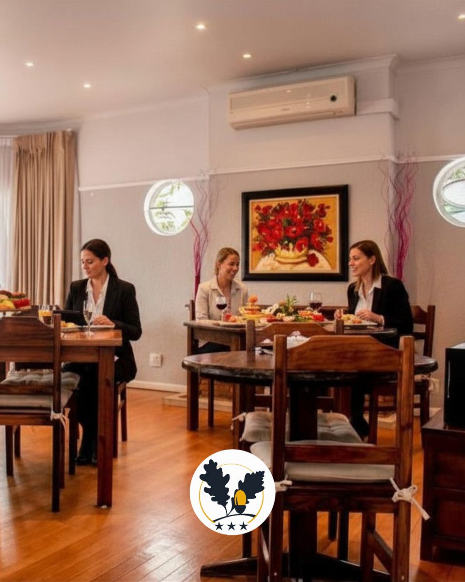 Balmoral Lodge tweet media