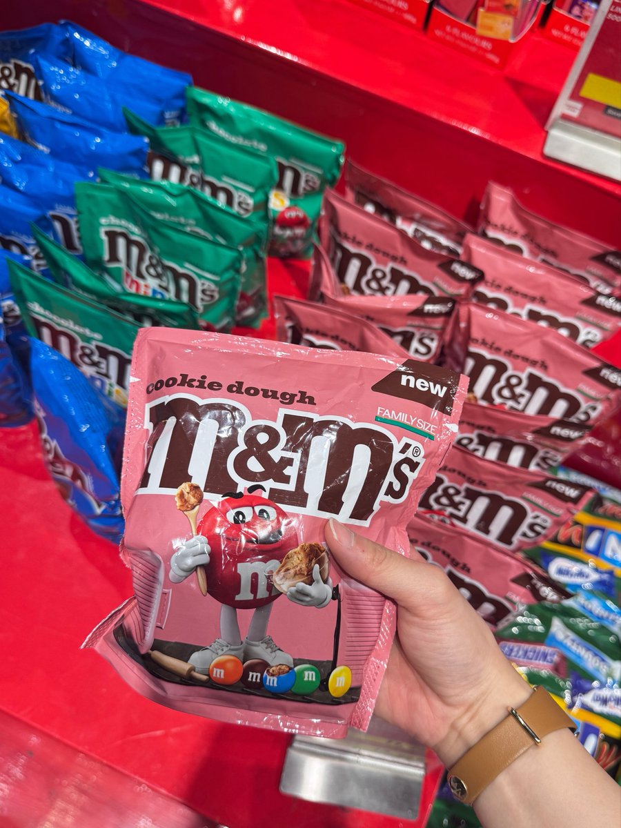 ginnynatnicha tweet media