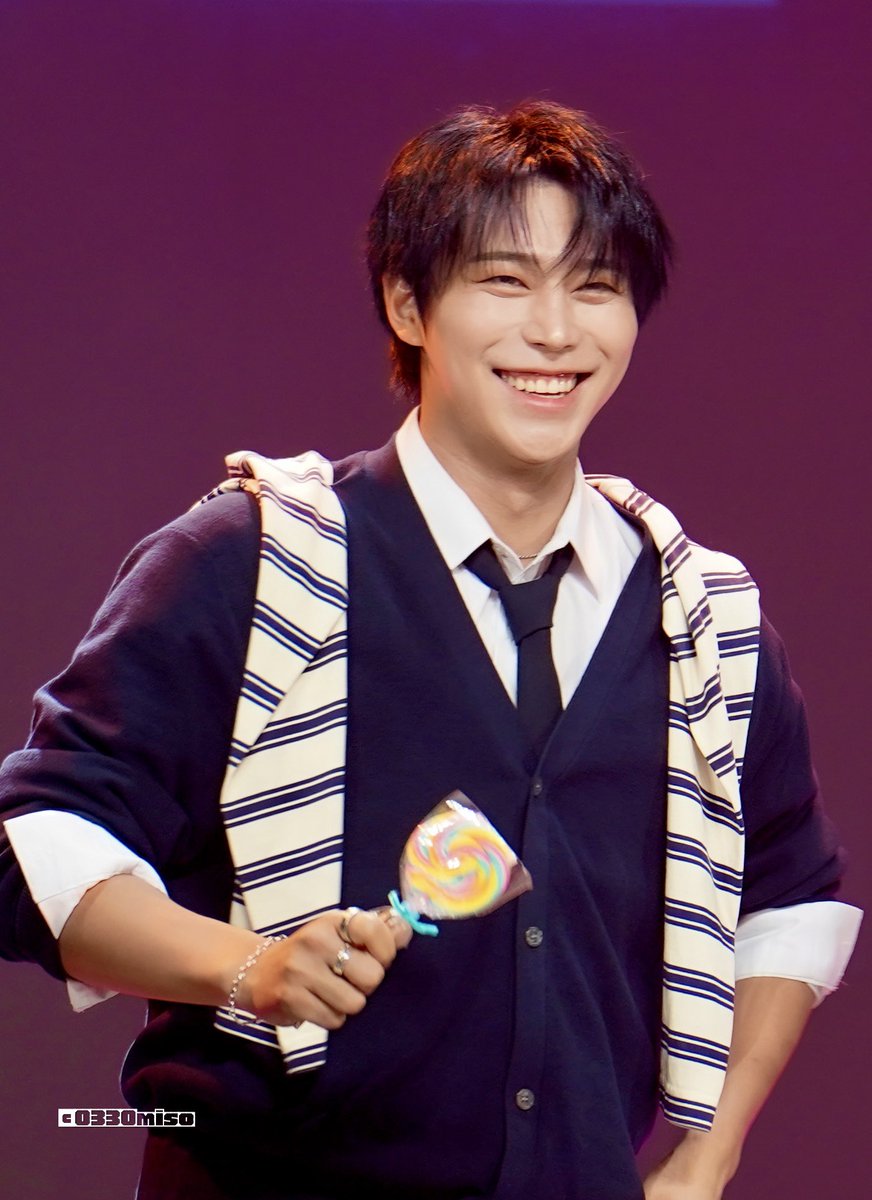 omiso ෆ ̖́- tweet media