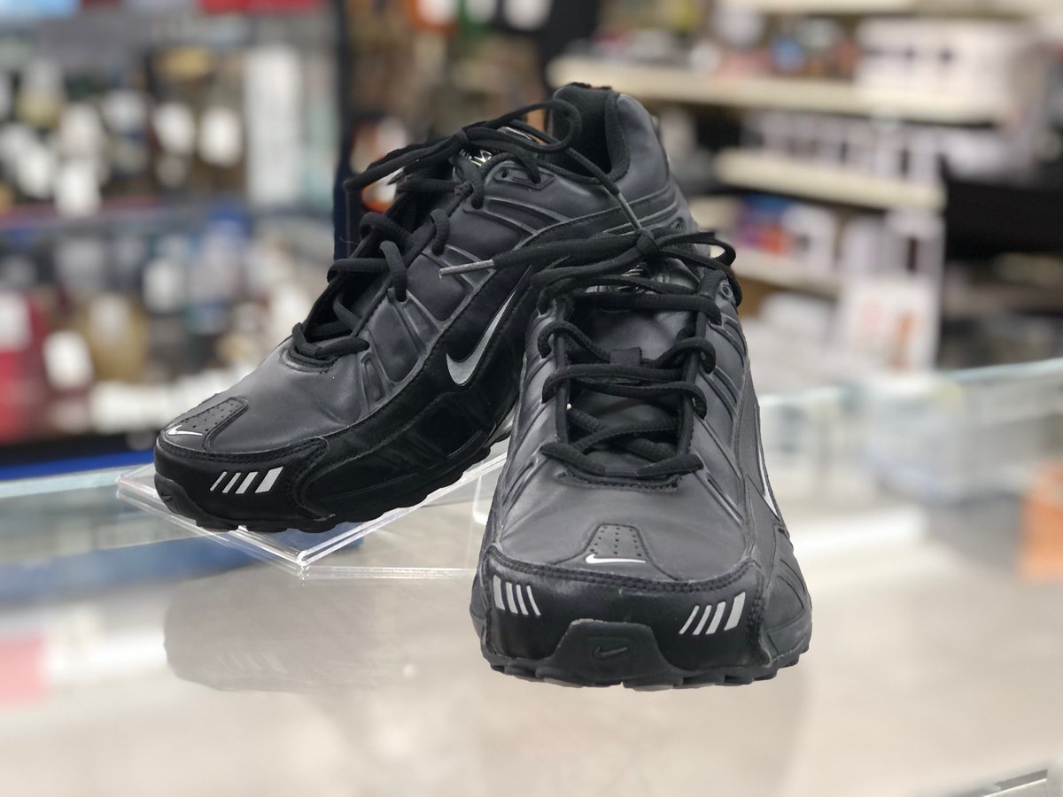 Y2K スニーカー ナイキ NIKE SHOX ブラック 26cm 【公式通販】