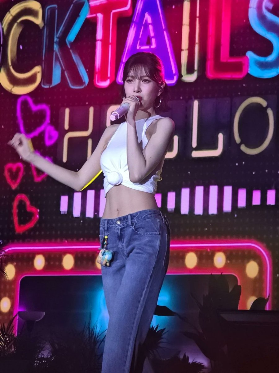 C27155262Camila's tweet image. LOVE SPLASH SUMMER JOY 
#JOY #조이 #RedVelvet #박수영
#ParkSooyoung @RVsmtown