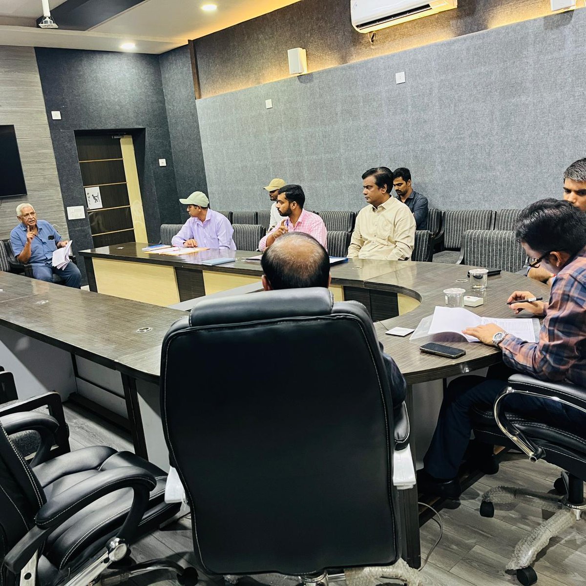 Collector & District Magistrate Bhavnagar tweet media