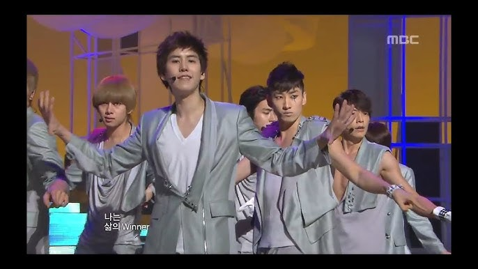 sjpopbase's tweet photo. 16 years ago, SUPER JUNIOR released their fourth studio album BONAMANA, with their iconically epic, monumentally celebrated 2nd generation hit of the same name. https://t.co/J1s07zkCeW
