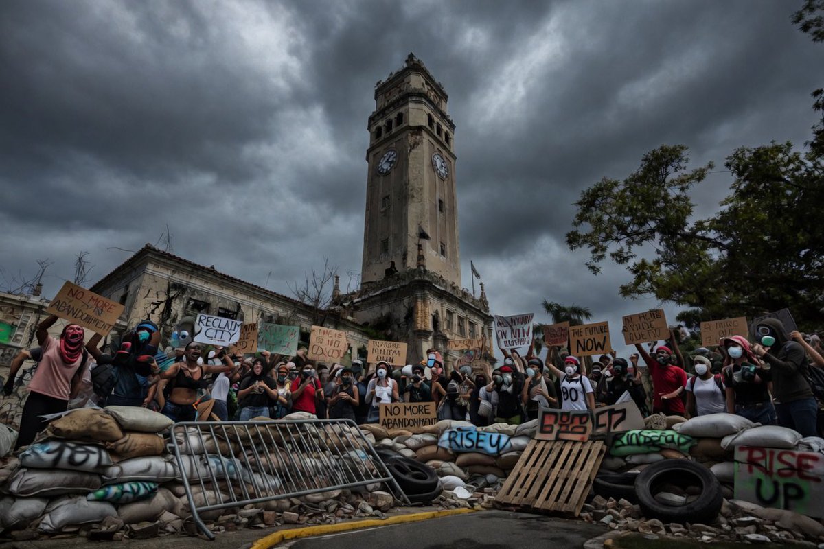 dreugeniomatias's tweet photo. Como contribuyentes, exigimos que mientras la Universidad de Puerto Rico permanezca cerrada, se suspenda el pago de todos los empleados. No hay servicio, no hay sueldo. Los contribuyentes no vamos a seguir pagando sueldos sin clases. Transparencia y responsabilidad ahora.
#UPRCerrada #NoPagoSinServicio #HuelgaUPR #PuertoRico