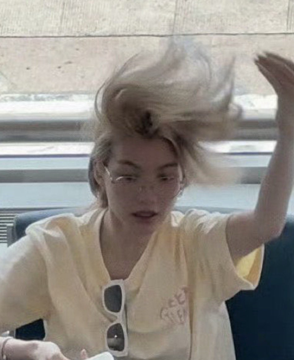 𝙺𝙸𝙼•🥀 tweet media