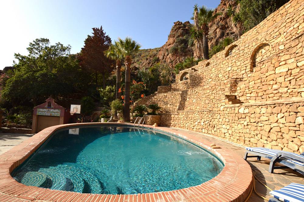 OliveHouseprops's tweet image. OLV2074 Mojacar (Almeria, Spain) €985,000
olivehouse-es.com/villa-for-sale…
Stunning 4-bed, 3-bath with mountain &amp;amp; sea views🌊⛰️ Modern kitchen, spacious living, multiple terraces + rooftop. 10m x 5m pool &amp;amp; over 11,000m² of private land
Luxury rural living at its finest ✨#SpainProperty