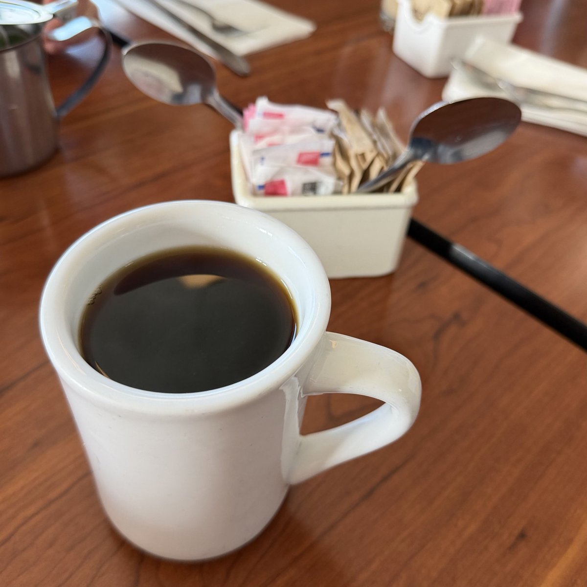 MyTime78780209's tweet image. 熱血ダンスレッスン…
の前に、一緒に踊るお仲間と打ち合わせ。

レッスン前から熱血だわ～。
本番まであと4日。