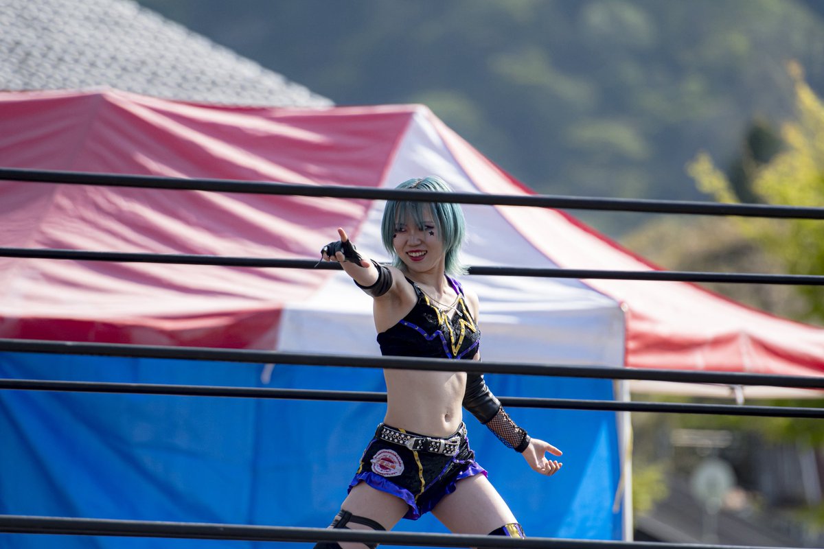 tengunoizumi's tweet photo. #みなかみ天狗祭2026
アクトレスガールズ試合
研菜々美 VS 西村摩利乃

お笑いプロレスの後にまたビシバシとした試合で会場を盛り上げていただき激烈ありがとうございました！ https://t.co/iXfibbzaO9