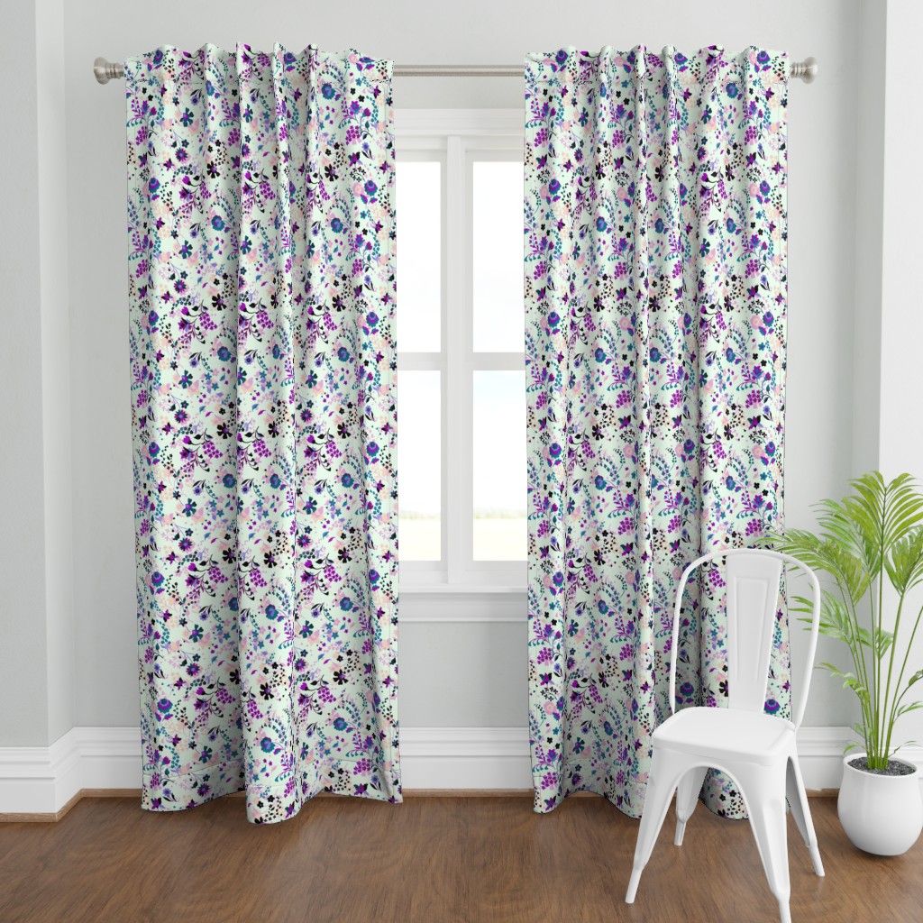 PaisleyPowered's tweet image. Now is a great time to buy new curtains so you can block out the sunshine when you want to take an afternoon nap. You can order my "Violet Daze Marzipan" curtains online from Spoonflower. Different sizes are available. #curtains #bedroom
spoonflower.com/en/home-decor/…