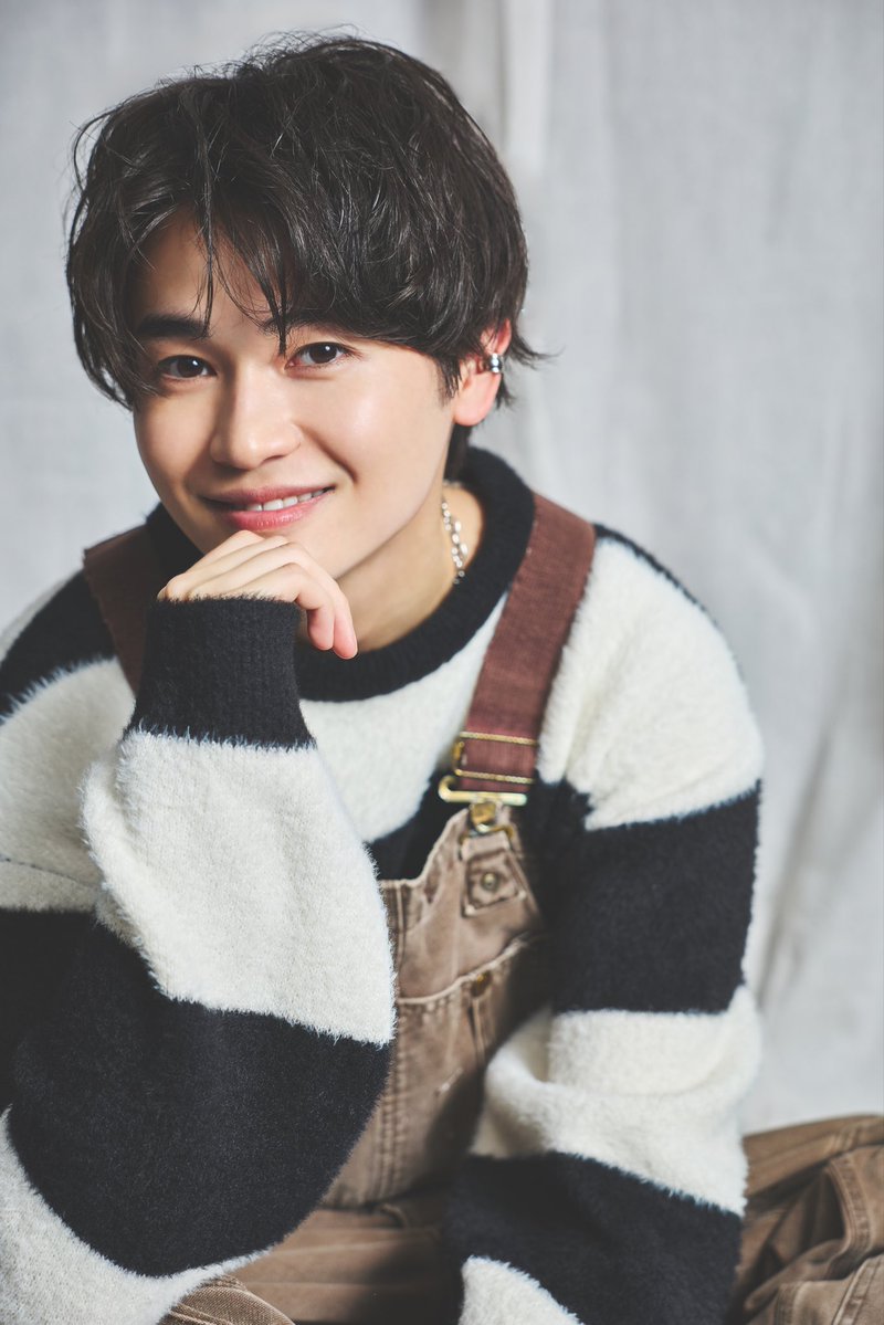 fast_japan_'s tweet image. 西垣匠のアザーカットを公開📸

改めて柔らかい表情としっかりとした軸と考えの
ギャップが素敵な西垣さん。
甘く優しいアザーカットを皆様にもお裾分け🫶

※Instagramのストーリーズでは別カットをお届け🃏🎴

#FAST #西垣匠 #失恋カルタ #ドラマイズム
@sho_nishigaki_  ＠dramaism_mbs