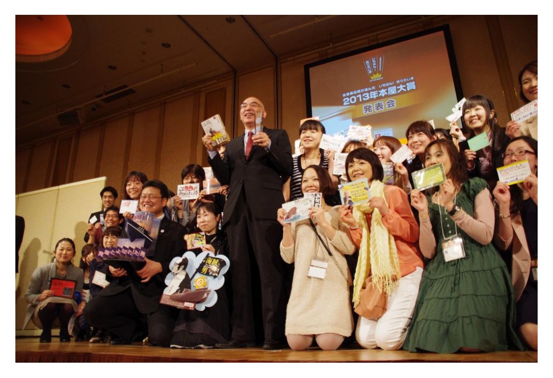 Kazu29964190's tweet photo. 一ヶ月前の3月30日
日本保守党はイラン大使と意見交換を行った

「どうすれば日本のタンカーがホルムズ海峡を安全に航行できるのか」

13年前…
ベストセラー作家としてイラン大使館を訪れ
13年後…
国会議員としてイラン大使館に訪れる

こんな未来を誰が描けただろうか
これが『百田尚樹』の物語 https://t.co/rQuylBSmkF