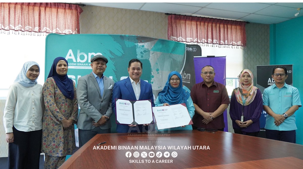 ABMUTARA's tweet image. 30 April 2026 | Sintok, Kedah

Sekitar Majlis Menandatangani MoU antara Akademi Binaan Malaysia Wilayah Utara dan Kolej Universiti Inovatif (IUC).

Kerjasama ini memperkukuh jaringan strategik dalam agenda TVET, pembangunan modal insan dan latihan kemahiran pembinaan.

 #IUC #MoU