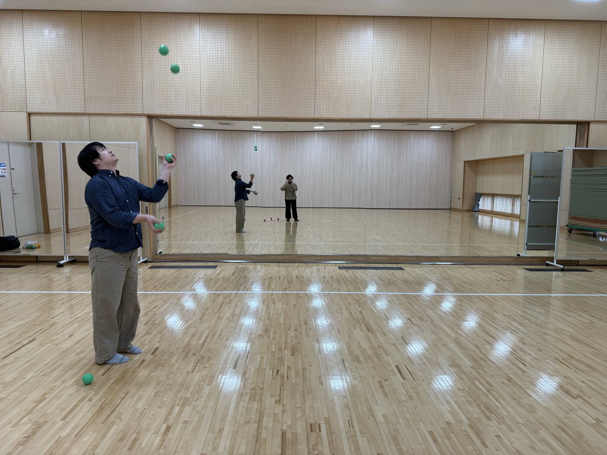sasajuggle's tweet photo. スタジオジャグリ関東支部
第2回定期練習会 https://t.co/gDjtoxmNti