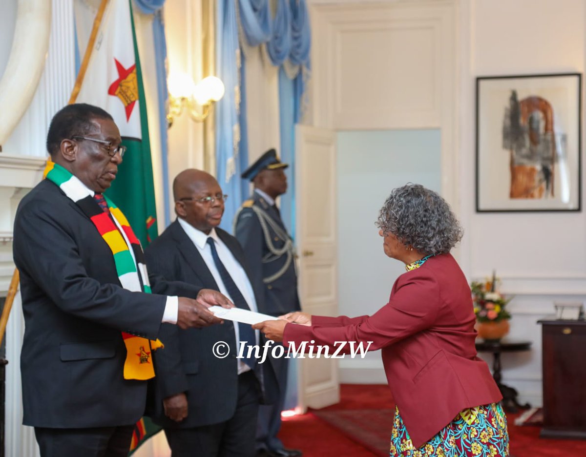 InfoMinZW's tweet image. His Excellency President Emmerson Mnangagwa @edmnangagwa, has received credentials from Ms. Maria del Rosario Mina Rojas,  Ambassador-Designate of the Republic of Colombia.
#Engagement
