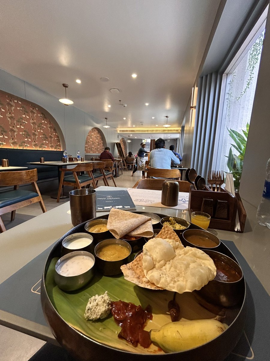 PantryCar's tweet image. Found another nice veg resto in #Thrissur ! 😊

Good food. Good ambiance. Reasonable Price. Very nice service(Not because they gave an extra cup of Payasam &amp;amp; Pappadam 😀😛) 

The sheer amount of curd based dishes in KL Thali ♥️😋 Two Pulisserys &amp;amp; Aviyal.

#Foodie #Vegetarian