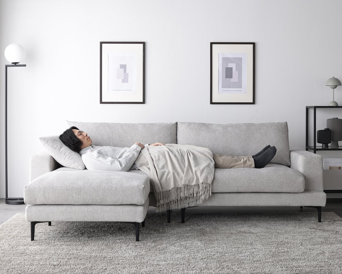 rasik_interior's tweet photo. 家族全員で座れる4人掛けソファ🛋️ https://t.co/2JkHJ5ILRR