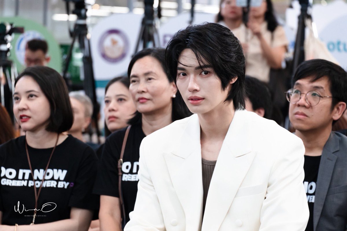 มีเด็กแอบมองกล้องอ่ะป่าว 🤭

TIEW THAI WITH WIN

#AmazingGreenJourney 
#เที่ยวไทยสายกรีน
#winmetawin <a href="/winmetawin/">Winmetawin</a>