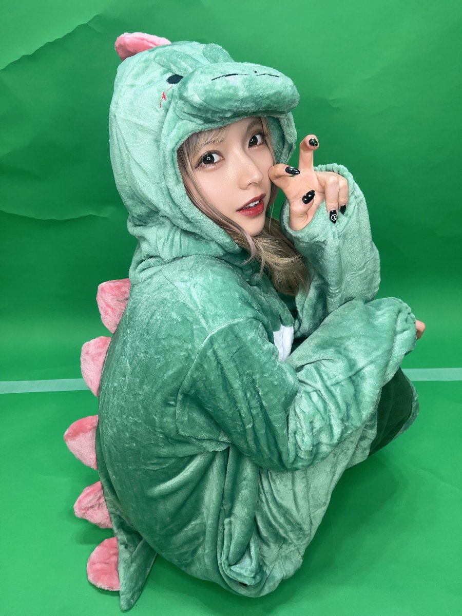 村上華花(Quubi) tweet media