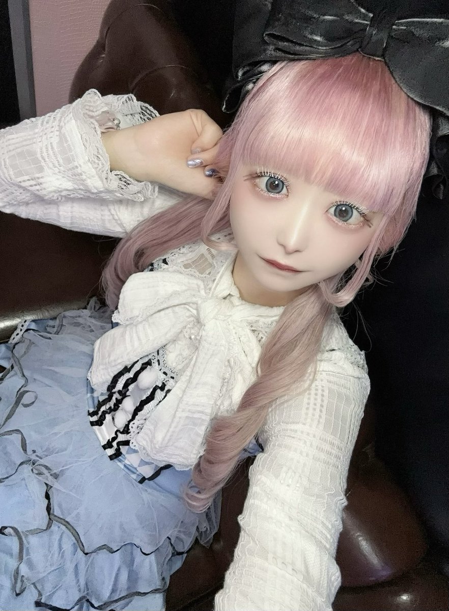 アリスやさん18-22🐇♥️⸒⸒
21時からお楽しみ会あるよぉぉ^> ·̫ <^✨